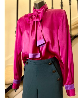 Blouse à large lavallière fuschia Fin de série