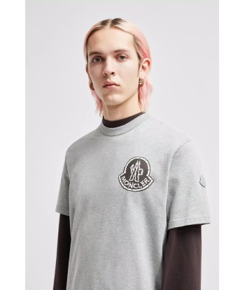 MONCLER - T-SHIRT GRIS LOGO PIXEL Par le système avancé 