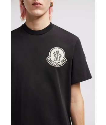 MONCLER - T-SHIRT NOIR LOGO PIXEL à prix réduit toute l'année