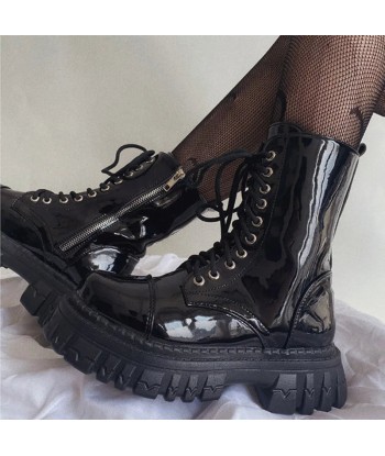 Gothic Biker Combat Boots for Women Elegant Short Shoes in Shiny Black Pour