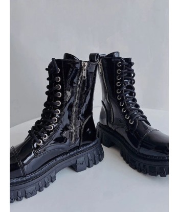 Gothic Biker Combat Boots for Women Elegant Short Shoes in Shiny Black Pour