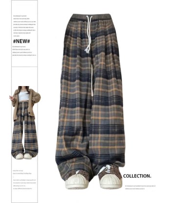 Women’s Grunge Checkered Baggy Pants Streetwear in Retro Style of the 2000s france