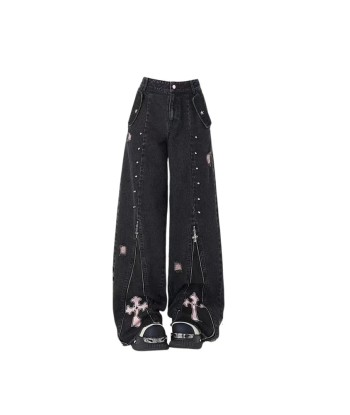 Black Gothic Jeans with 90s Aesthetic en linge