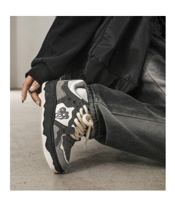 Y2K Chunky Sneakers in Gray & Black Perfect for edgy looks and alternative fashion de l' environnement