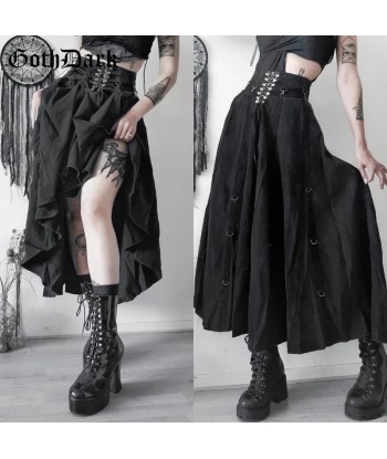 Asymmetric Gothic Rock with Buckles est présent 