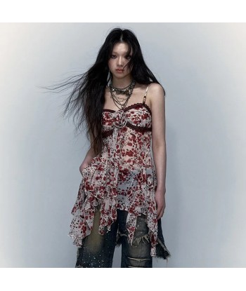 Unconventional dress in grunge style with spaghetti straps en ligne des produits 