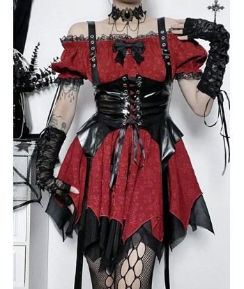 Gothic-Victorian Dress in Black-Red with Corset Detail En savoir plus