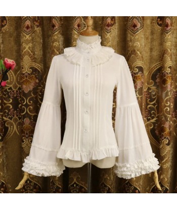 Gothic Lolita blouse with lace and ruffled collar livraison et retour toujours gratuits