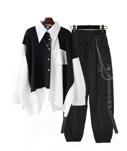 Alternatives Women's Outfit Black-White with Casual Pants and Chain sélection de produits