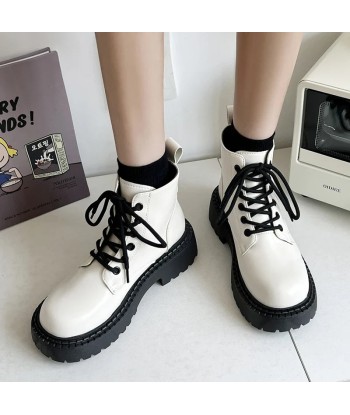 E-Girl Combat Boots in Black for Your Look offre 