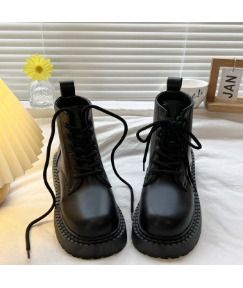 E-Girl Combat Boots in Black for Your Look offre 