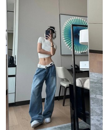 Stylish Wide-Leg Jeans Pants in Acubi Streetwear Look la colonne vertébrale