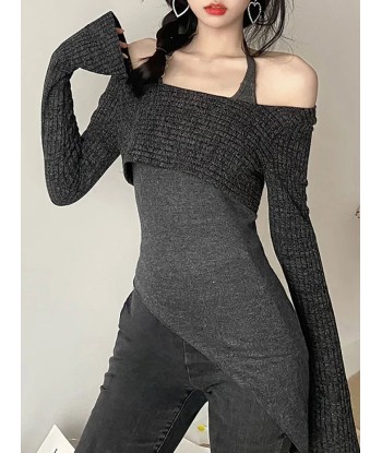 Gothic Off-Shoulder Ribbed Long Sleeve Top offre 