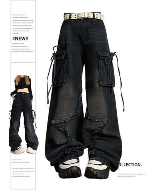 Black Gothic Cargo Jeans in 90s Grunge Look en stock