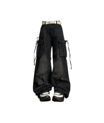 Black Gothic Cargo Jeans in 90s Grunge Look en stock