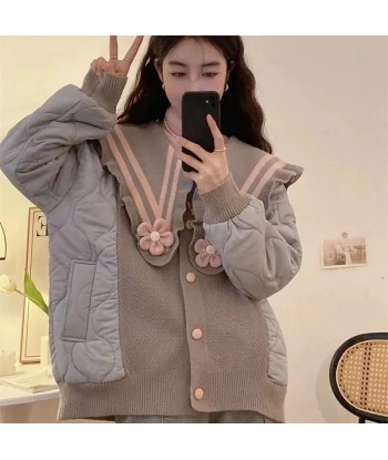 Korean Knit Parka with Flower Applications les muscles