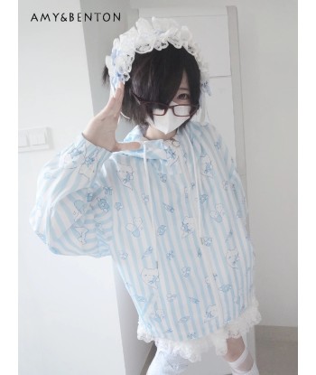 Kawaii watercolor Japanese hooded cloak sur le site 