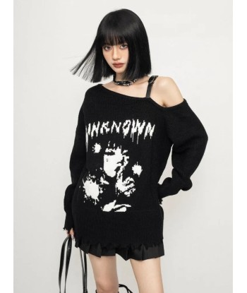 Durable Oversized Sweater with "UNKNOWN" Print ou a consommer sur place