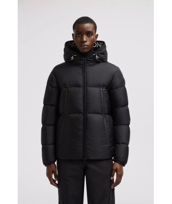 MONCLER - Doudoune Montcla noire ou a consommer sur place