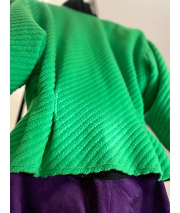 Veste courte croisée verte en stock